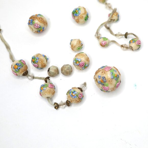 Vintage Murano Venetian Cream Wedding Cake Art Glass Beads Necklace 1930s Floral - Picture 11 of 11